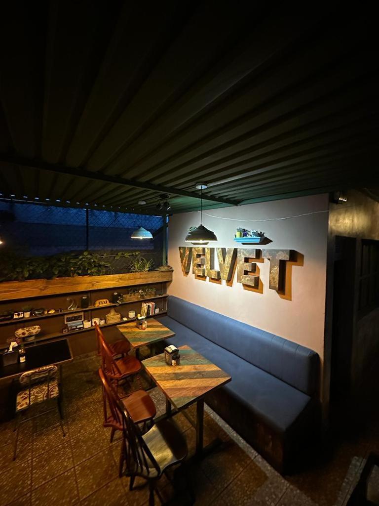 Velvet Hostal La Novena Santa Ana Exterior photo